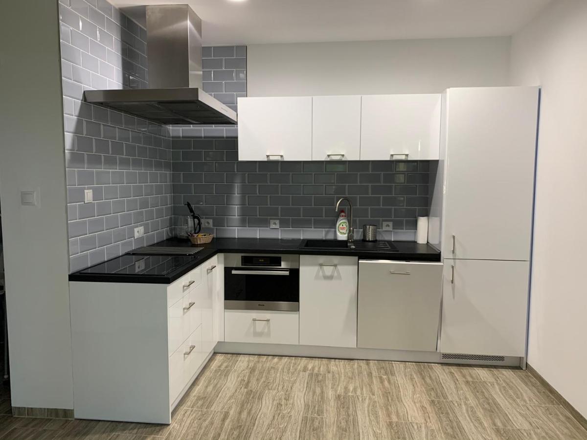 Yacht Club Apartamenty Radzyń Exteriér fotografie