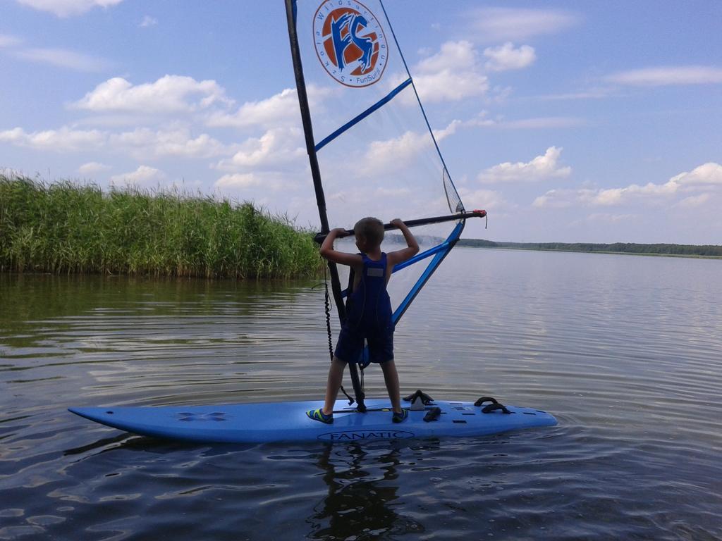 Yacht Club Apartamenty Radzyń Exteriér fotografie