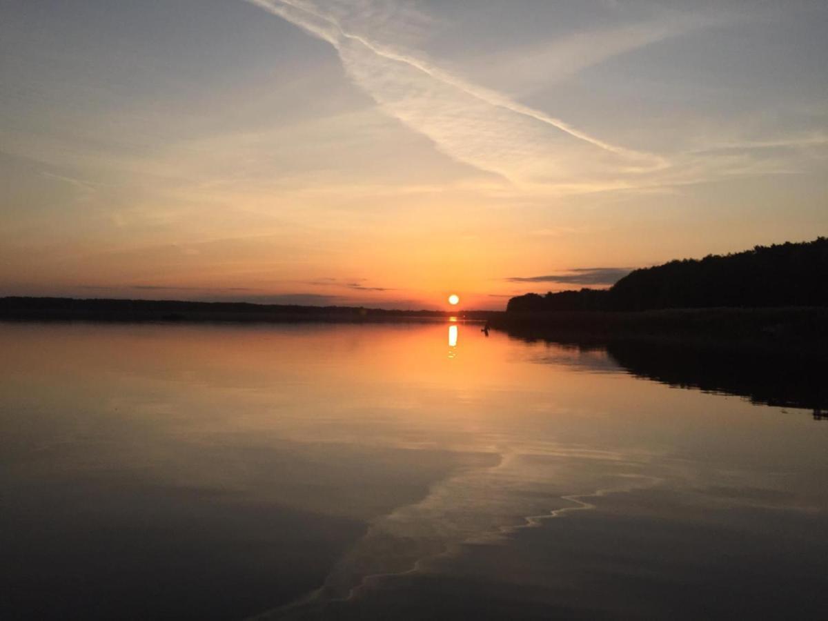 Yacht Club Apartamenty Radzyń Exteriér fotografie